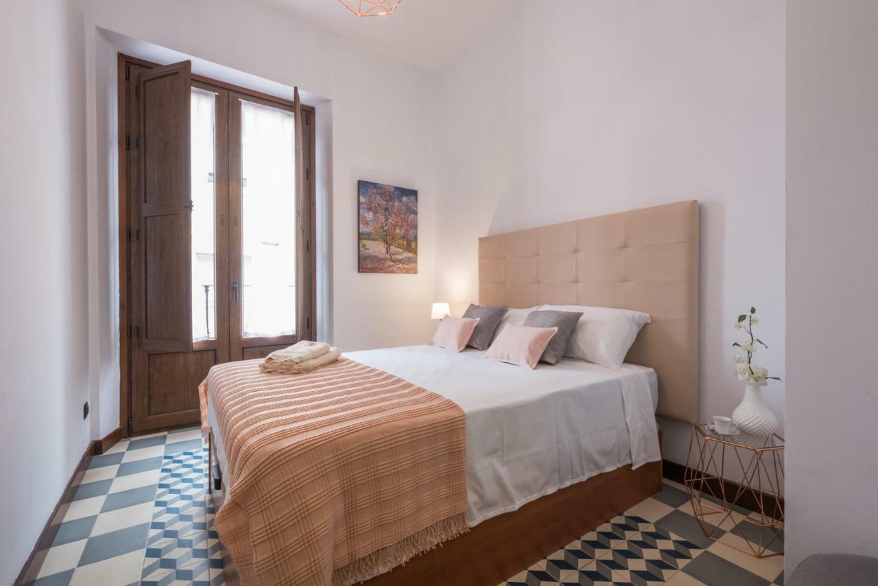 Apartamento El Carmen Malaga Bagian luar foto